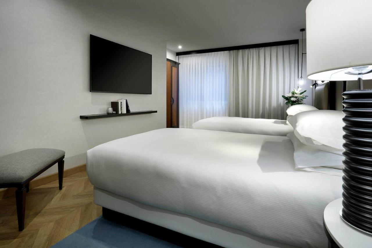 Hyatt Regency Hesperia Madrid Otel Dış mekan fotoğraf